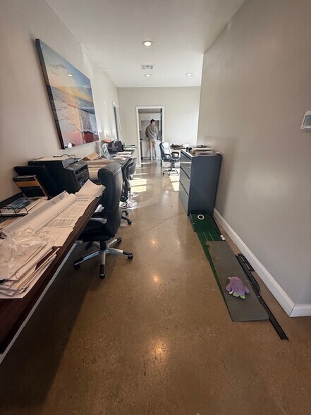 More Photos Of 5553-5555 S Peoria Ave, Tulsa Office For Lease