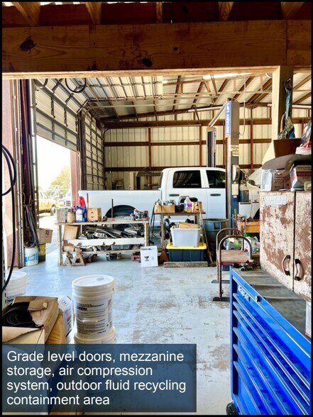 More Photos Of 1875 State Highway 35 Byp, Rockport Warehouse For Sale