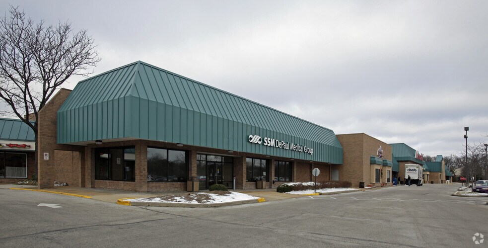Primary Photo Of 2000-2060 Dorsett Vlg, Maryland Heights Unknown For Lease