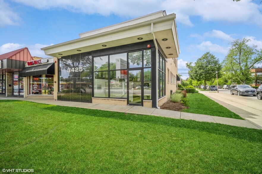 More Photos Of 3425 Dempster St, Skokie Office For Sale