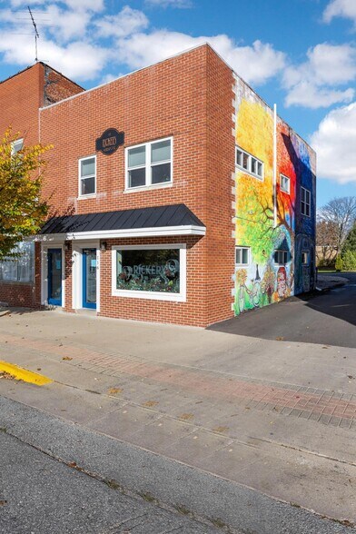 More Photos Of 116 W 5th St, Tipton Research And Development For Sale