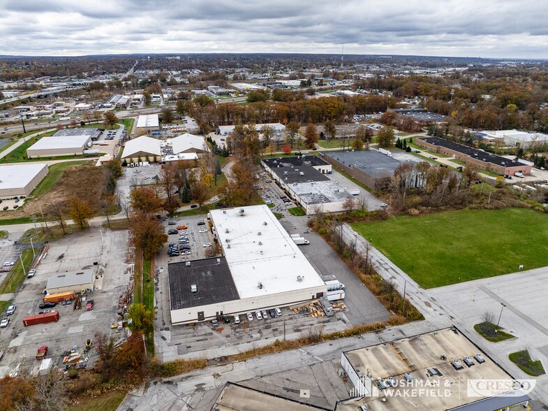 More Photos Of 34525 Melinz Pky, Eastlake Unknown For Lease