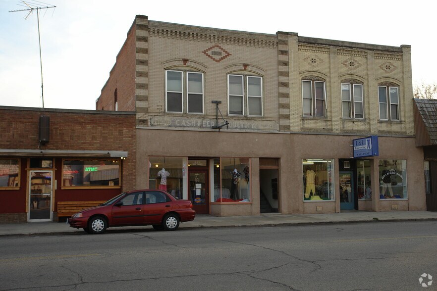 More Photos Of 220 SW 3rd St, Fruitland Storefront Retail Residential For Lease