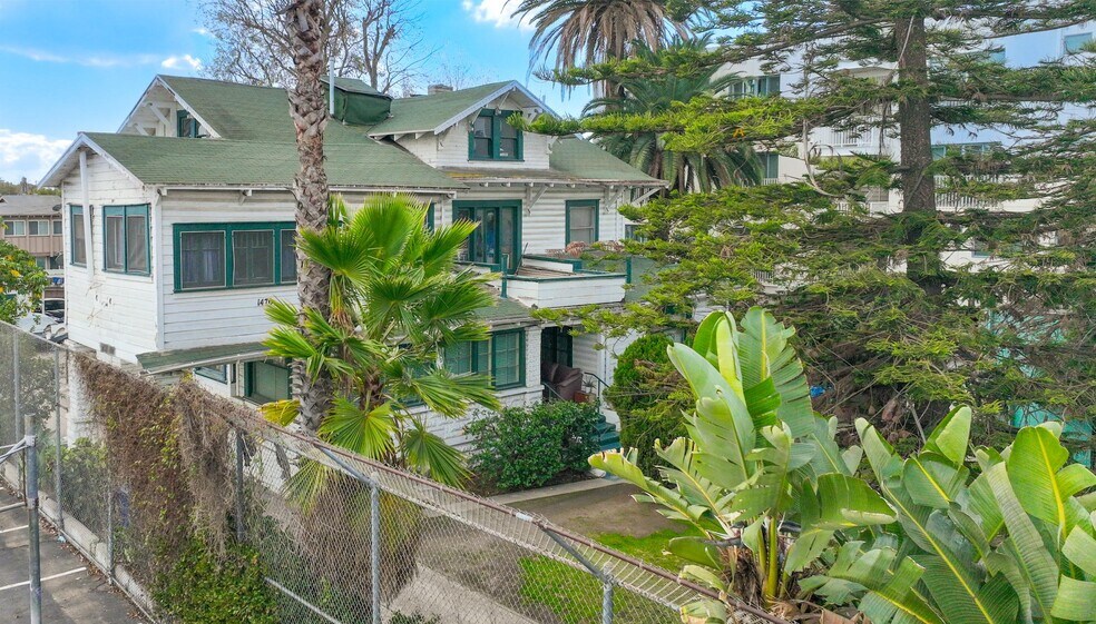 More Photos Of 1470 W Adams Blvd, Los Angeles Apartments For Sale