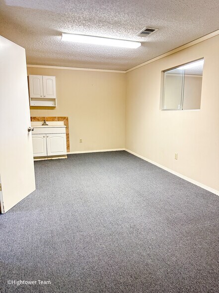 More Photos Of 6910 Bellaire Blvd, Houston Medical For Sale