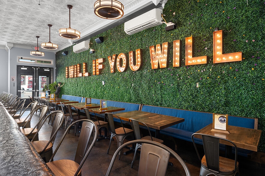 More Photos Of 4727 University Ave, San Diego Restaurant For Sale