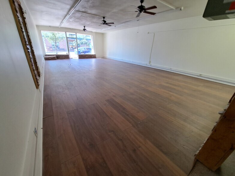 More Photos Of 125 Commercial St, Portola Storefront For Sale