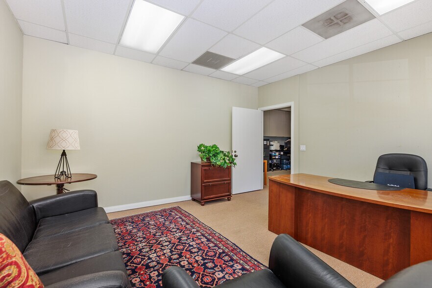 More Photos Of 4407 Manchester Ave, Encinitas Medical For Lease