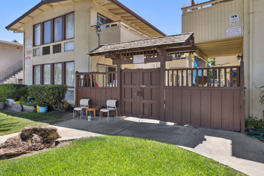 More Photos Of 263 La Pala Dr, San Jose Apartments For Sale