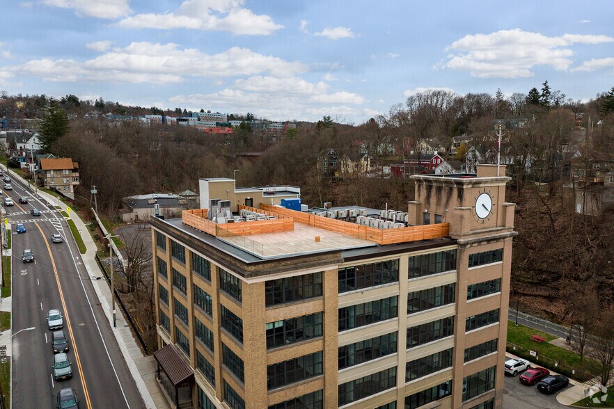 More Photos Of 401 E State St, Ithaca Apartments For Lease