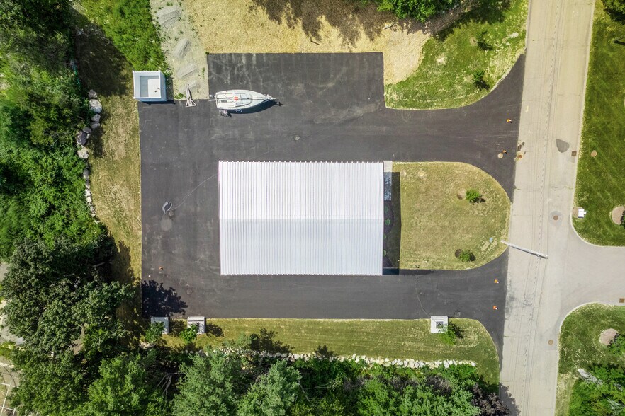 More Photos Of 4 David Rd, Norfolk Industrial For Sale