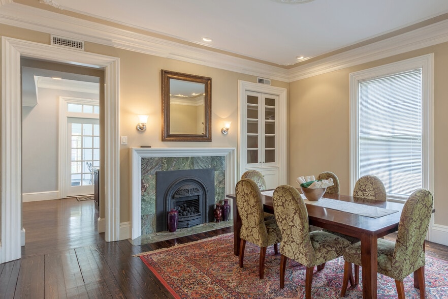 More Photos Of 441 Angell St, Providence Apartments For Sale