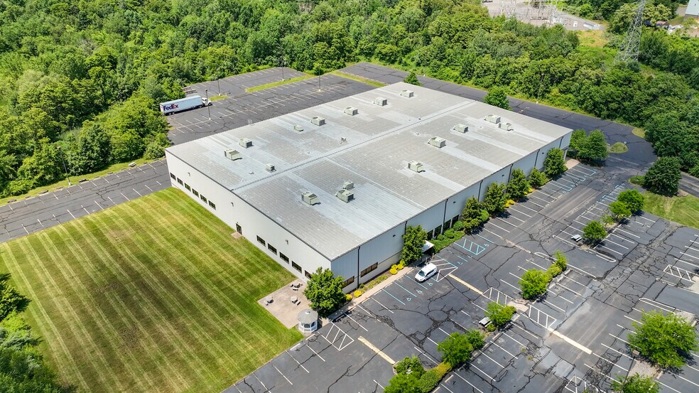 More Photos Of 600 Lasley Ave, Wilkes Barre Light Manufacturing For Lease