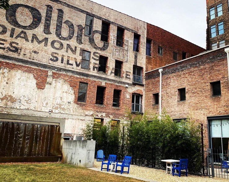 More Photos Of 1827 1st Ave N, Birmingham Apartments For Lease
