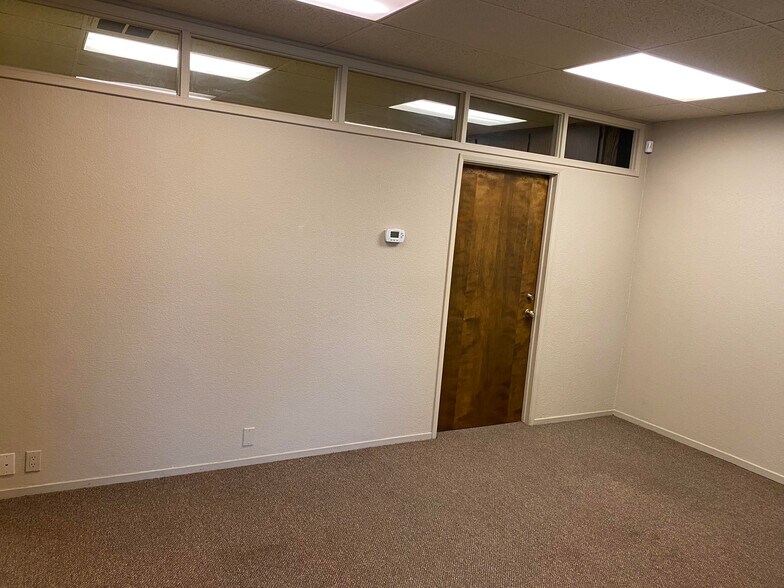 More Photos Of 2087 Grand Canal Blvd, Stockton Medical For Sale