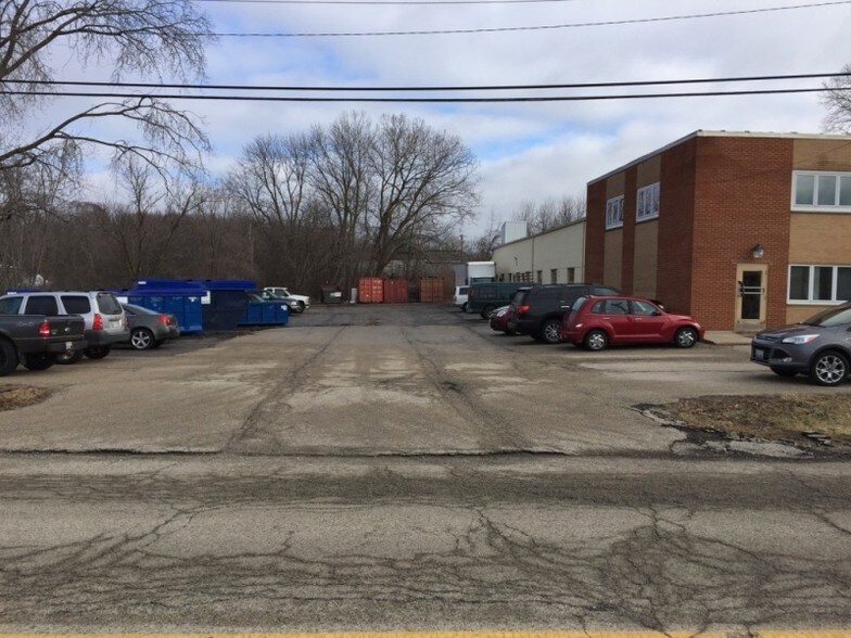 More Photos Of 885 Anita Ave, Antioch Manufacturing For Sale