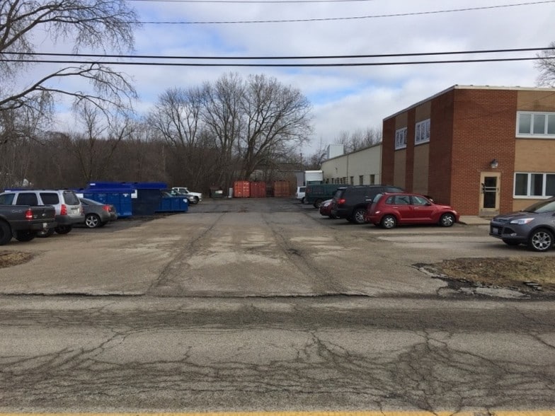 More Photos Of 885 Anita Ave, Antioch Manufacturing For Sale