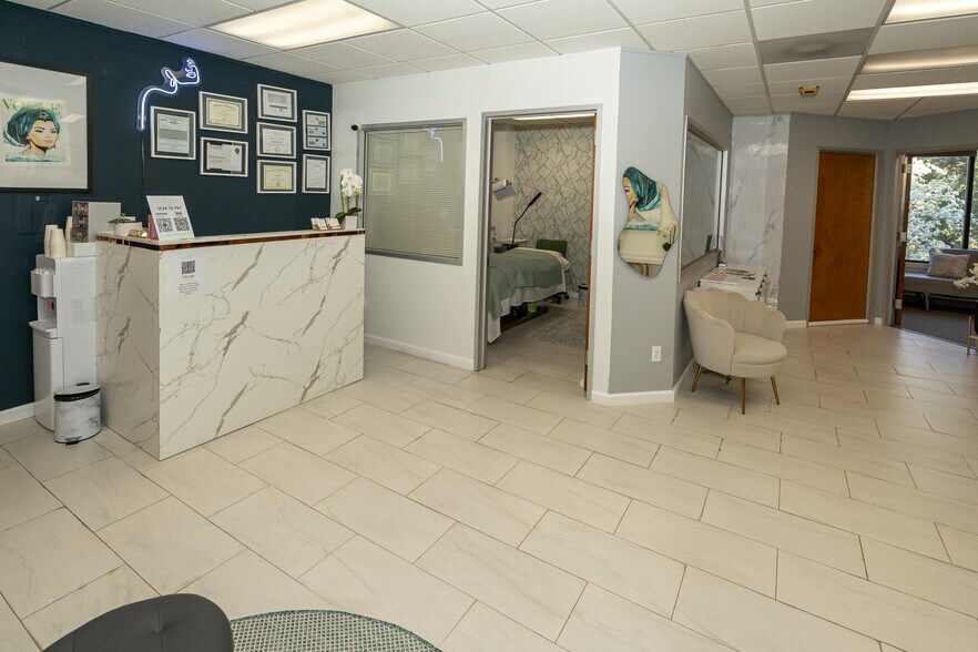 More Photos Of 24 Professional Center Pky, San Rafael Medical For Sale