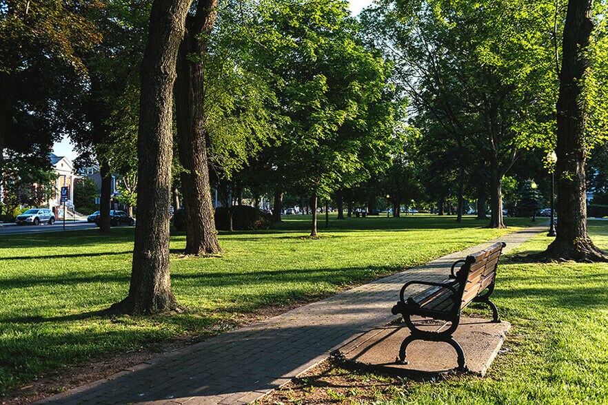 More Photos Of 56 Broad St, Bloomfield Apartments For Lease