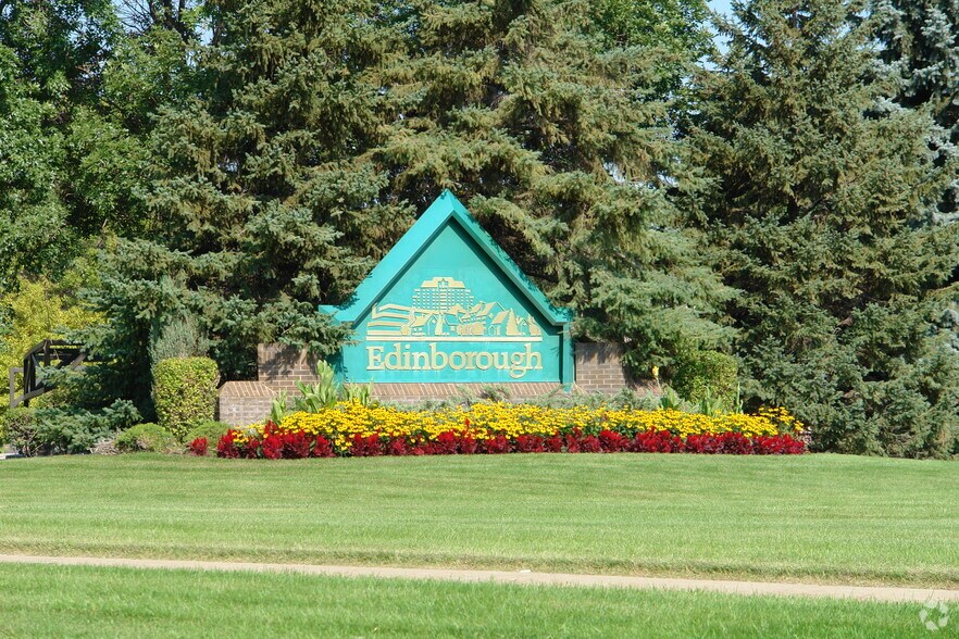 More Photos Of 3300 Edinborough Way, Edina Office For Lease