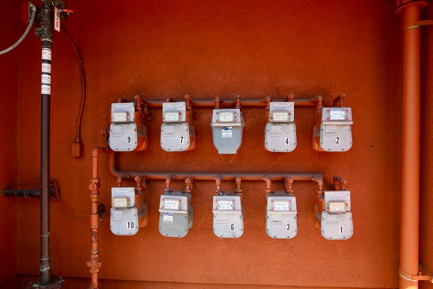 More Photos Of 623 Aston Ave, Santa Rosa Apartments For Sale