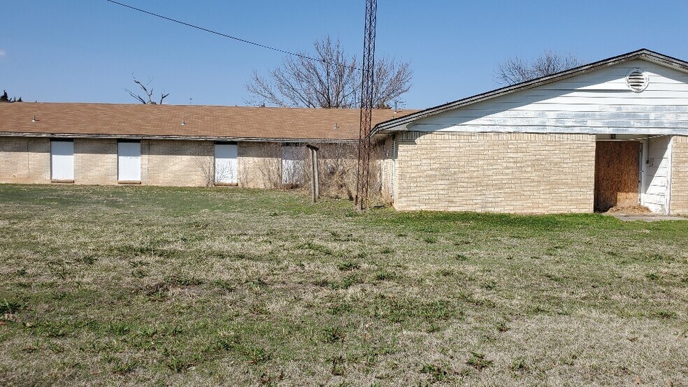 More Photos Of 600 E California Ave, Walters Congregate Senior Housing For Sale