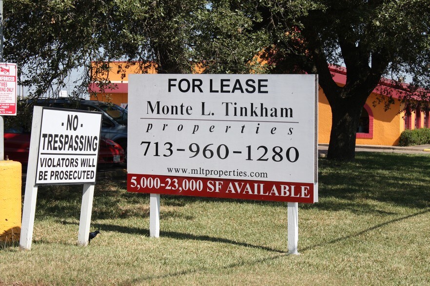 More Photos Of 3801-3803 Avenue H, Rosenberg Unknown For Lease