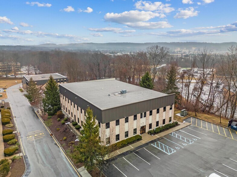 Primary Photo Of 230 US Highway 206, Flanders Medical For Lease