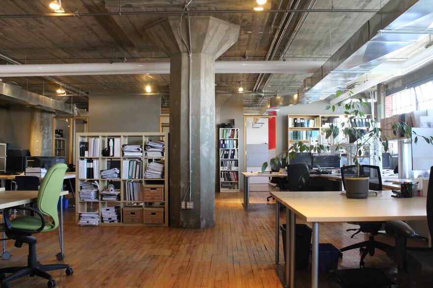 More Photos Of 400 Av Atlantic, Montréal Office For Lease