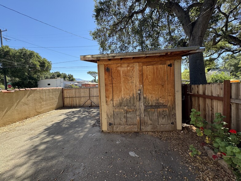 More Photos Of 111 Alvarado, Ojai Warehouse For Lease
