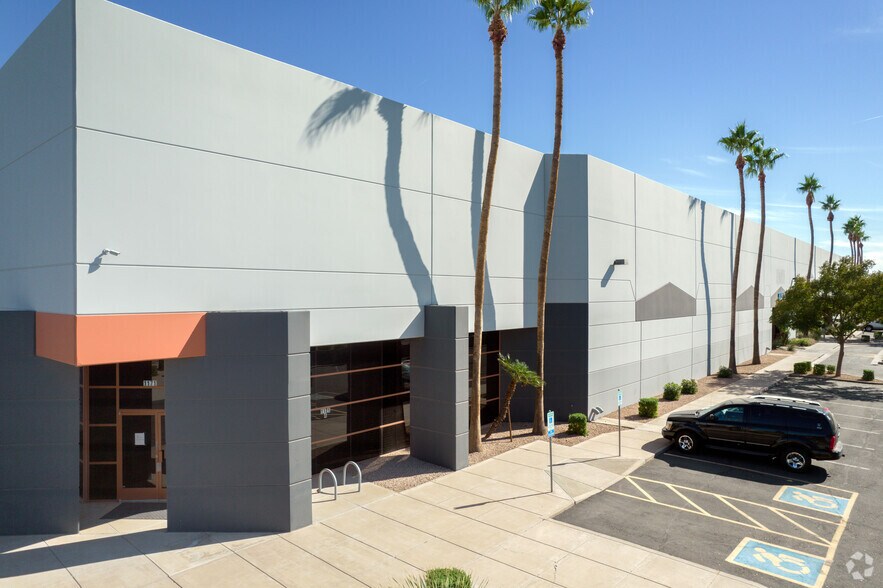 Primary Photo Of 1171 N Fiesta Blvd, Gilbert Warehouse For Lease
