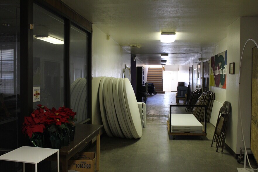 More Photos Of 1519 Circle Park Blvd, Fort Worth Religious Facility For Sale