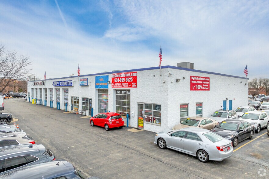 Primary Photo Of 524-530 W Grand Ave, Elmhurst Auto Repair For Sale