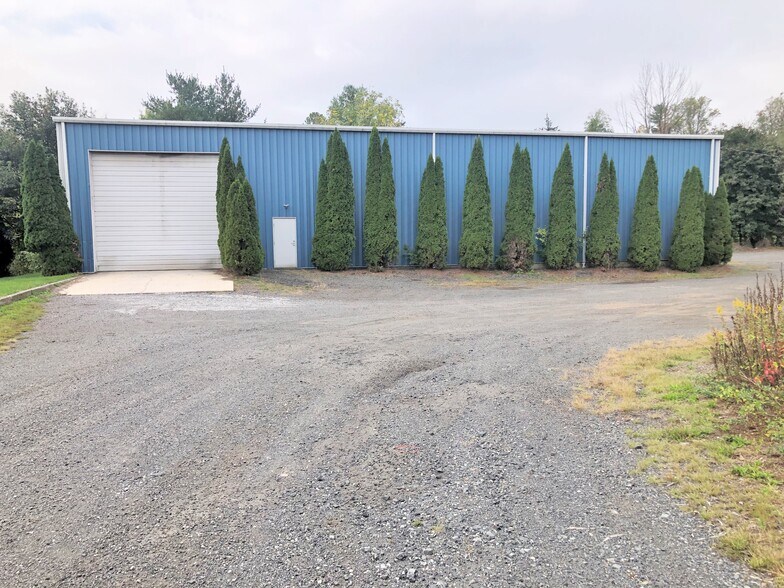 Primary Photo Of 3003 Main St, Green Lane Manufacturing For Lease