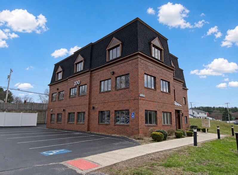 Primary Photo Of 100 Treble Cove Rd, Billerica Medical For Lease