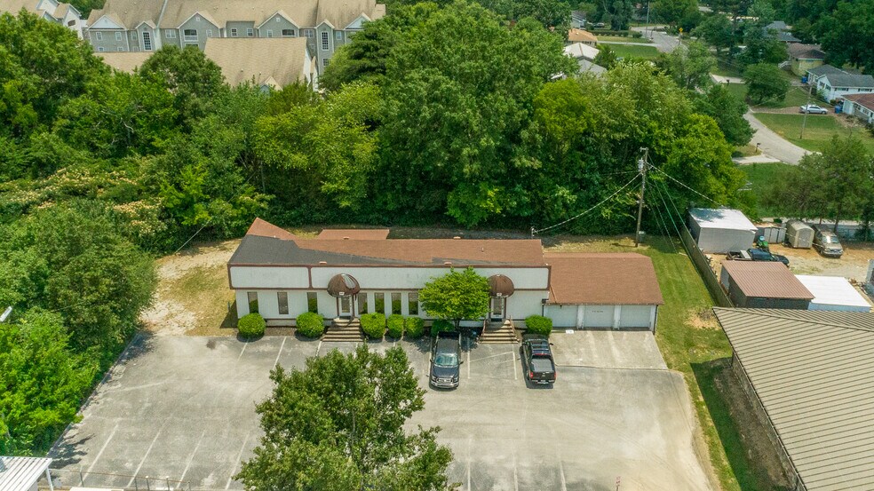 More Photos Of 4808 Hixson Pike, Hixson Office For Sale