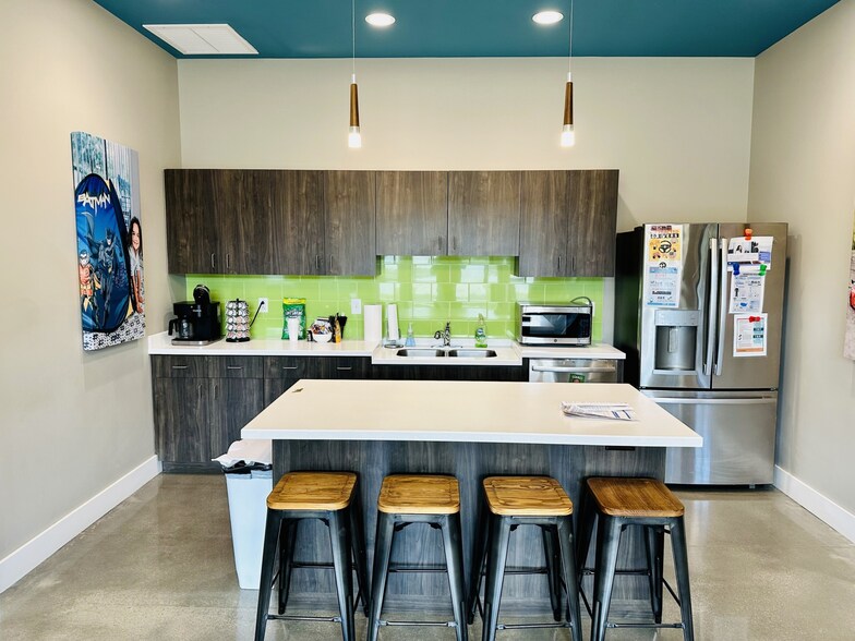 More Photos Of 433 SE Main St, Simpsonville Office For Lease