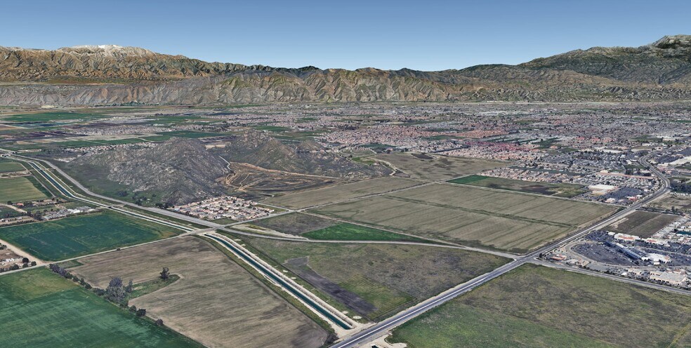 Primary Photo Of Warren Rd, Hemet Land For Sale