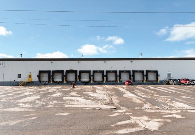 More Photos Of 381 S Edgeware Rd, St Thomas Warehouse For Lease