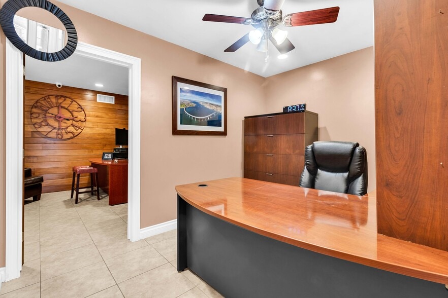 More Photos Of 1316-1320 Coolidge Ave, National City Light Distribution For Sale
