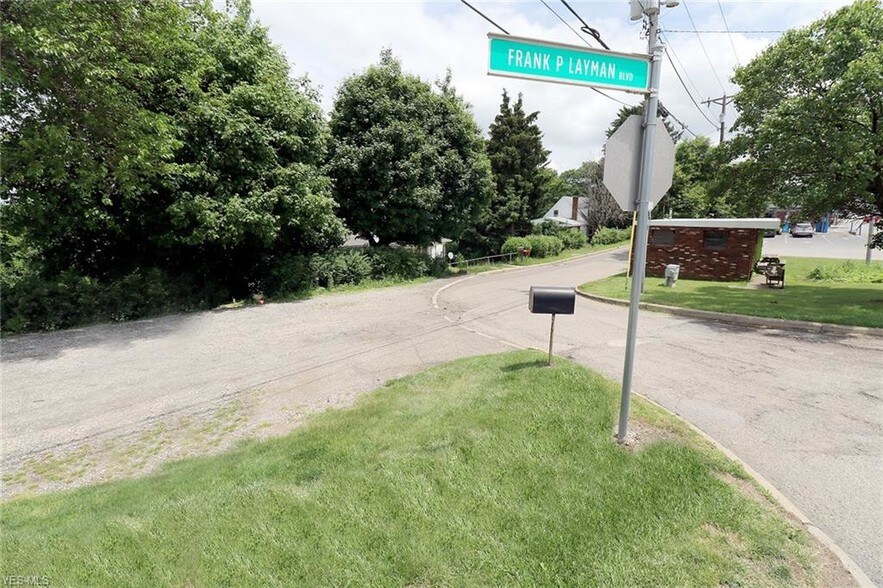 More Photos Of 145 Main St, Wintersville Land For Sale