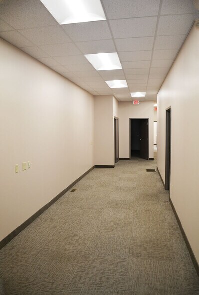 More Photos Of 115 Main St, Chardon Office For Lease