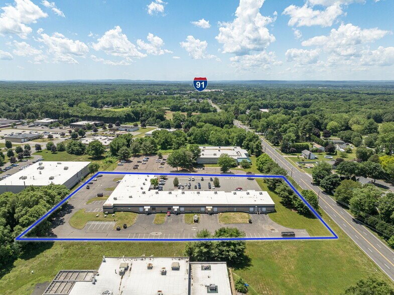 More Photos Of 72 Shaker Rd, Enfield Light Manufacturing For Lease