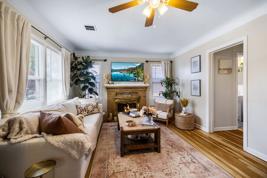 More Photos Of 263 Cheney St, Reno Multifamily For Sale