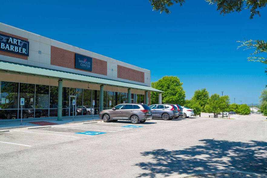 More Photos Of 5638 W Hausman Rd, San Antonio Storefront Retail Office For Lease