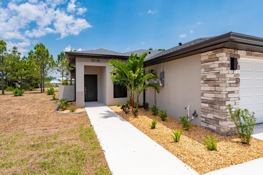 More Photos Of 26136 Northern Cross Rd, Punta Gorda Apartments For Sale