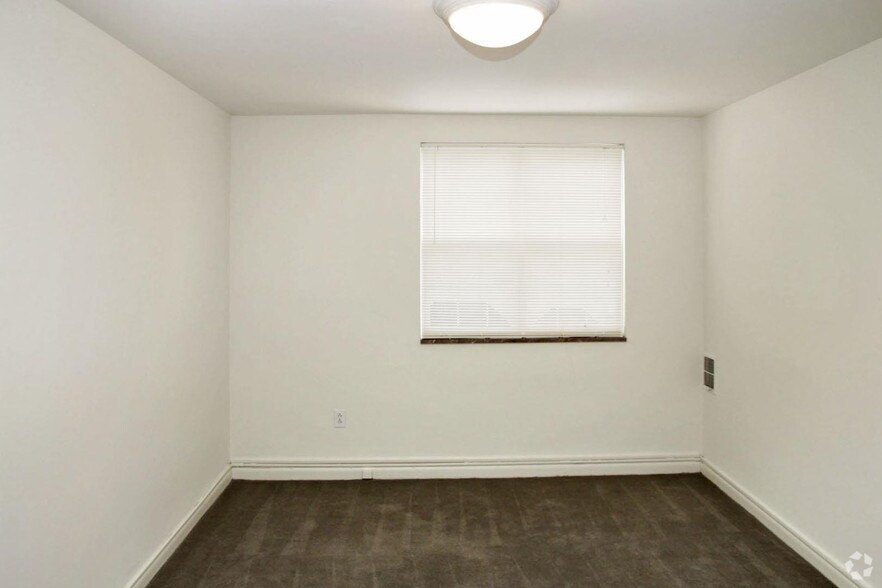 More Photos Of 401 Shady Ave, Pittsburgh Apartments For Lease