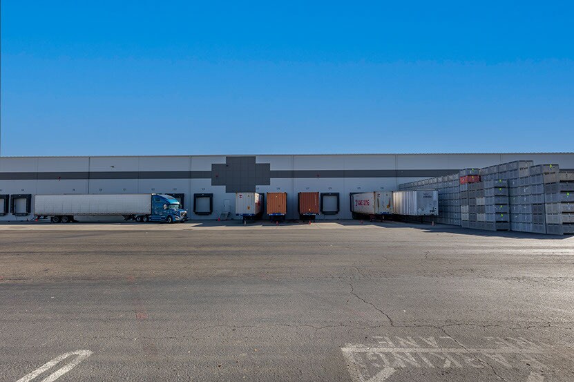 More Photos Of 1820 N MacArthur Dr, Tracy Warehouse For Lease
