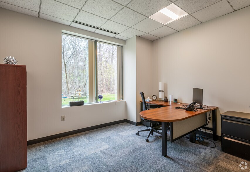 More Photos Of 70 Blanchard Rd, Burlington Office For Lease