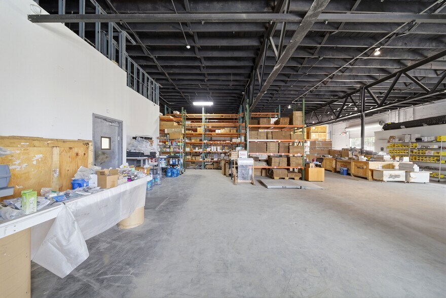 More Photos Of 441 NW 1st Ave, Fort Lauderdale Warehouse For Lease